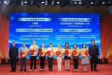【聚力同行 共啟新程】我司參加嘉定區(qū)華亭“五一”“五四”主題慶祝活動，并以區(qū)級榮譽獲得者登臺領獎